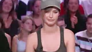 Masāža, lai meitene