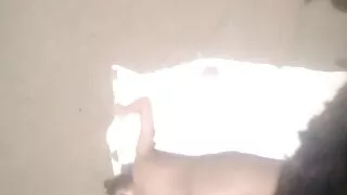 Hung dabas tits un iesūc kaimiņa istabas biedrs par cam