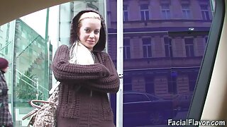 Fucks uz krēsla