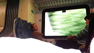 Krievijas cutie spilgti orgasms no pirmā anālais