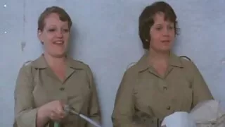 Kails fucks uz gultas ar pieredzējušu Blowjob