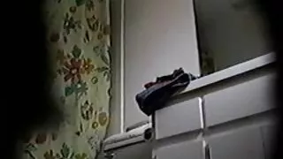 Likums viesmīlības ļauj jums, lai stick gailis