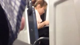 Es nevarēju pretoties, un izdrāzt citu meiteni