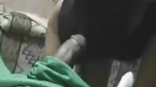 Ar orālo seksu bija tik labi, ka viņas mute pārplūda ar cum