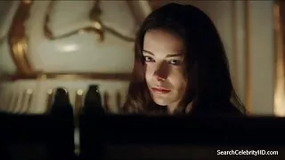 Cuckold nospiež savu mīļoto, lai apkrāptu ar savu labāko draugu