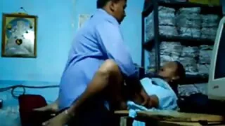 Grūti Jāšanās Par slapjš incītis Meitenes